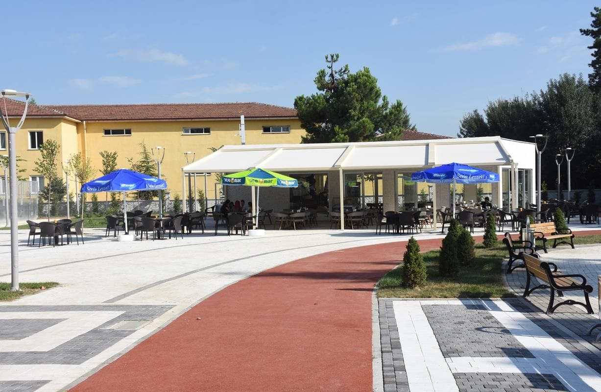KAFETARYALARA İLGİ BÜYÜK