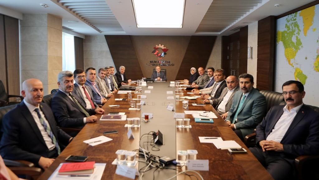 DÜZCE İÇİN YOL HARİTASI ÇİZİLECEK