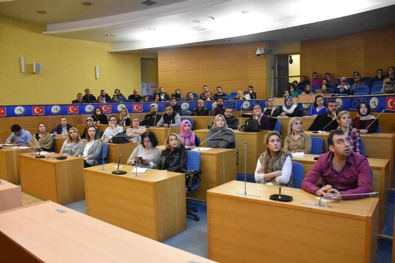 VATANDAŞ BELEDİYE İLE İLGİLİ İŞLEMLERİ BİLGİSAYARDAN TAKİP EDEBİLECEK