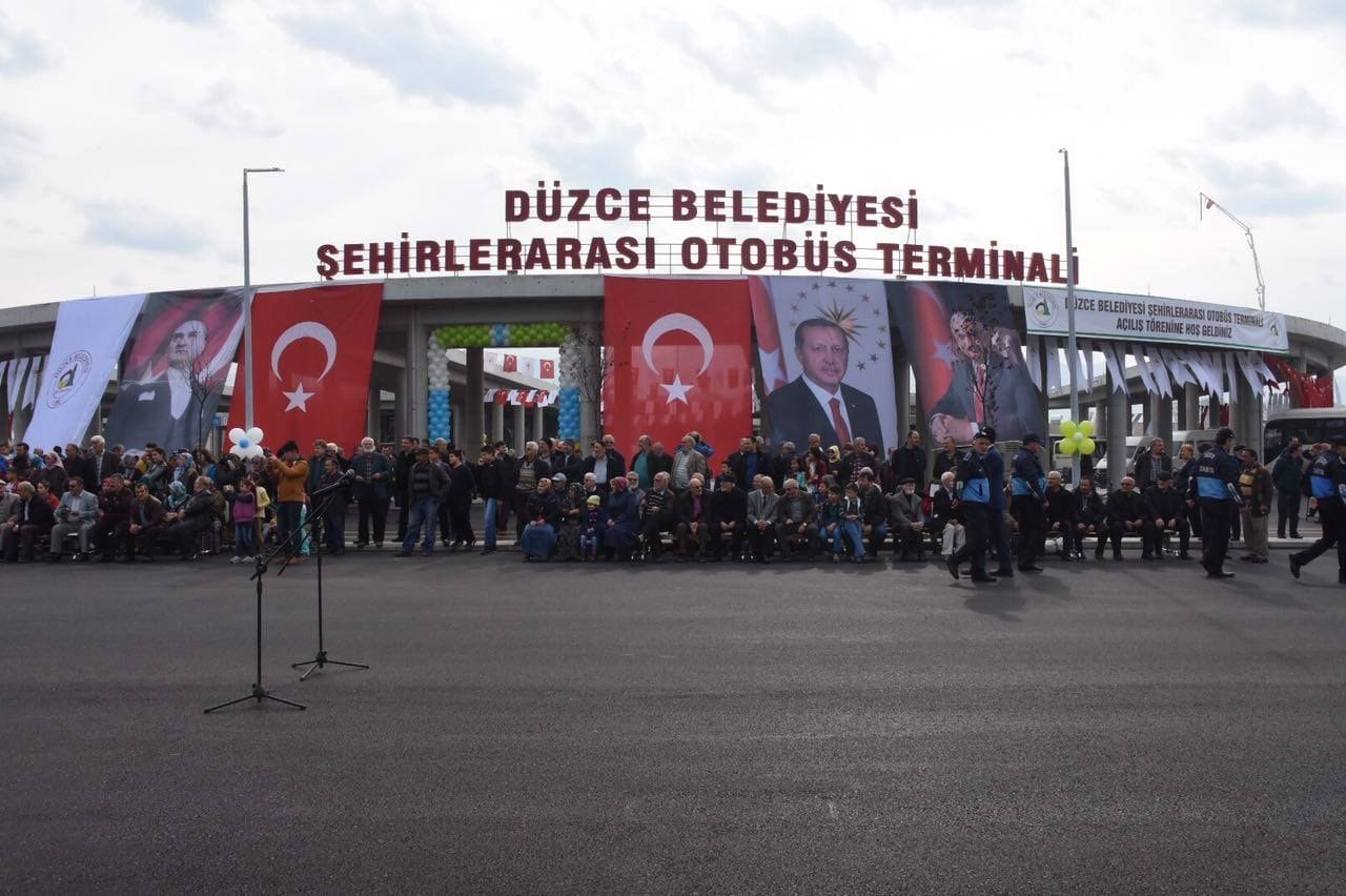 TERMİNAL GÖRKEMLİ BİR TÖRENLE AÇILDI