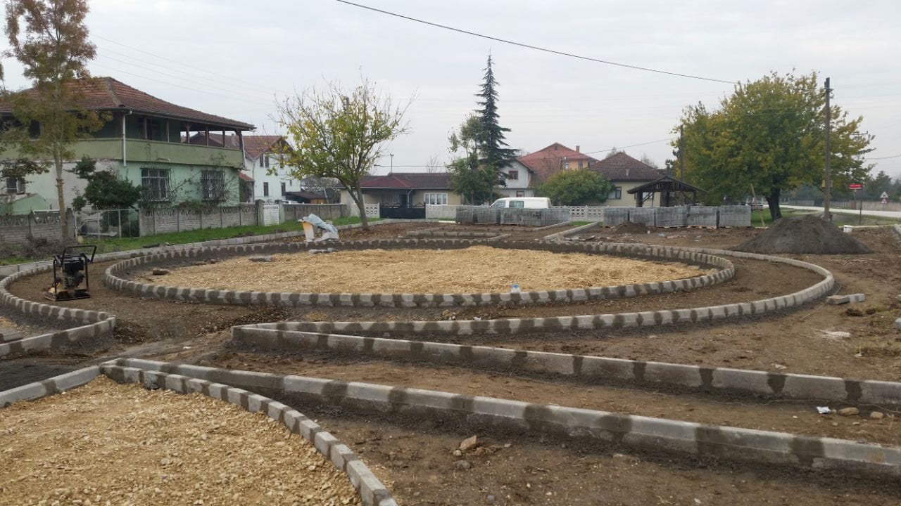KAZUKOĞLU’NA ÇOCUK PARKI YAPILIYOR