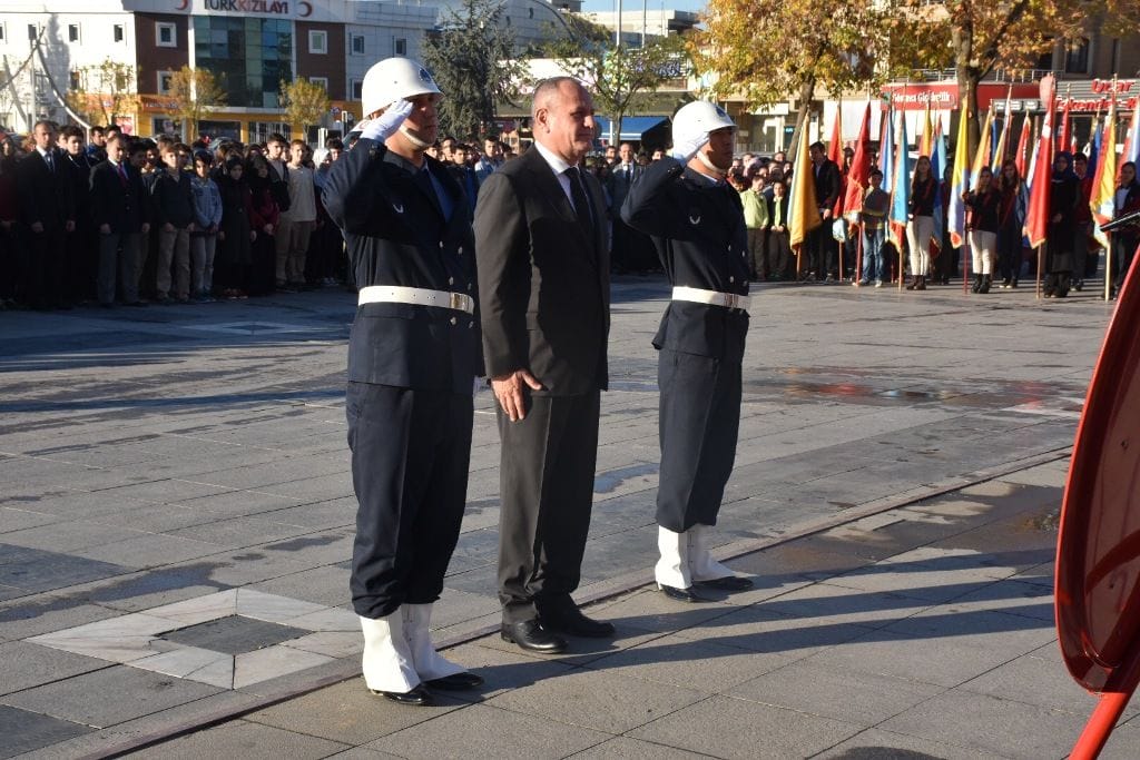 GAZİ MUSTAFA KEMAL ATATÜRK 78. YILINDA SAYGIYLA ANILDI