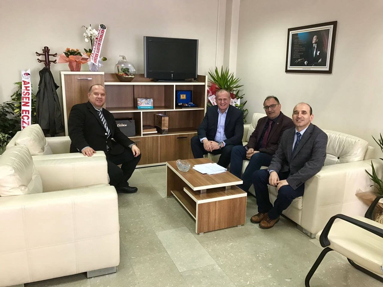 BAŞKANDAN HASTANE YÖNETİMİNE ZİYARET
