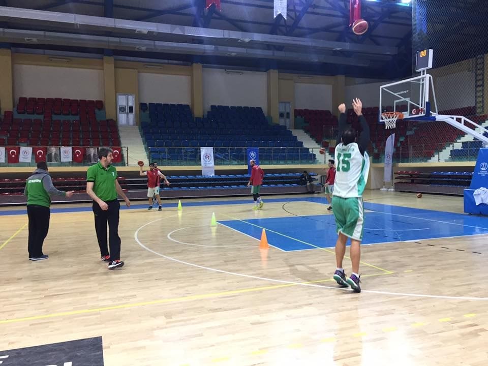 BASKETBOL ZAMANI DEĞERLENDİRİYOR