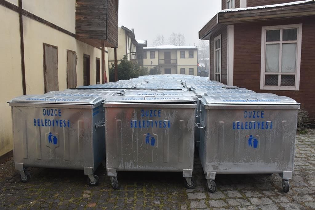 YENİ ÇÖP KONTEYNERLERİ DAĞITILACAK