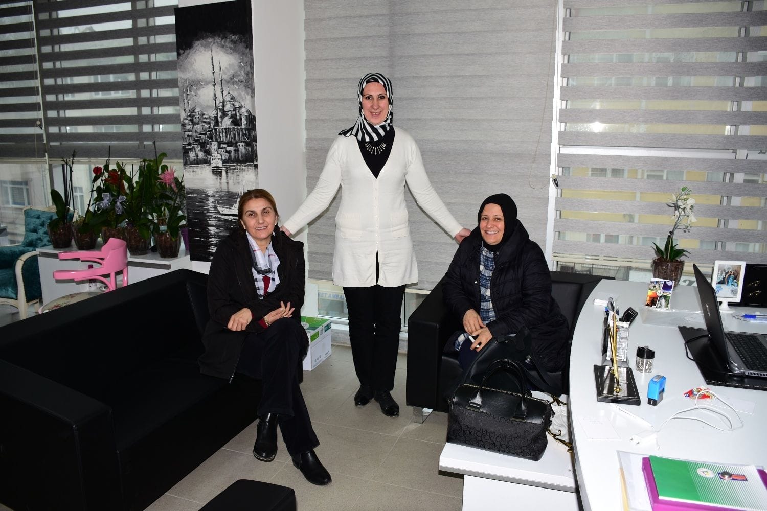 YARDIMSEVERLİK GÜÇLÜ BİR DUYGUDUR