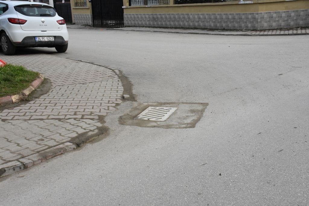 DÜZCE’DE YAĞMUR SULARI İÇİN MAZGAL YAPILIYOR