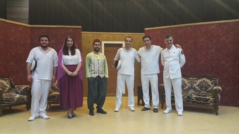 BAHRİYELİ YARİM VAR
