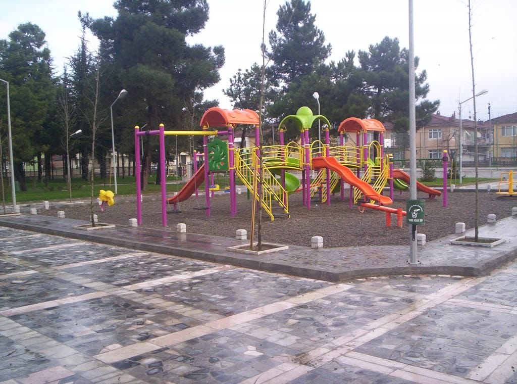 AZİZİYE MAHALLESİNE DÖRDÜNCÜ OYUN PARKI