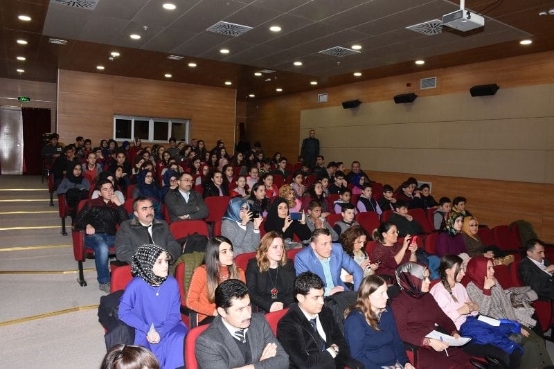 BİLGİ YARIŞMASINDA FİNAL KARŞILAŞMALARI