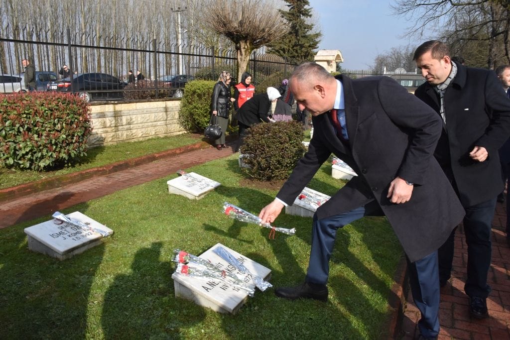 ŞEHİTLER RAHMET VE MİNNETLE ANILDI