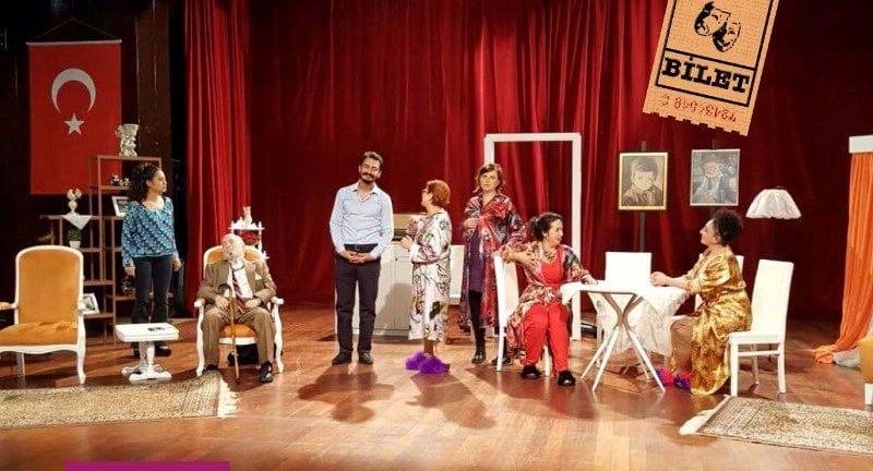 DÜDÜKLÜDE KIYMALI BAMYA OYUNU