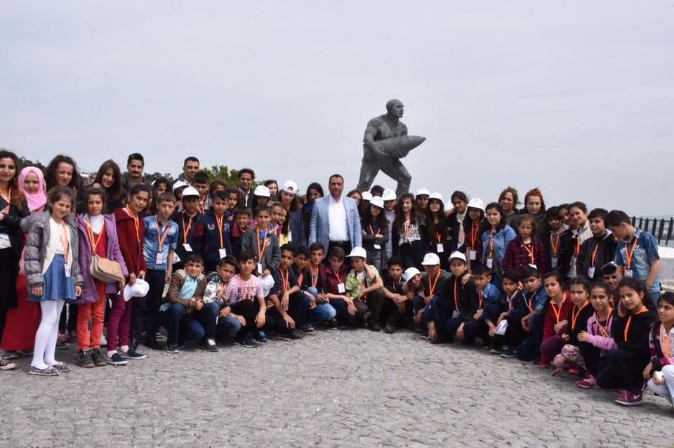 HAKKARİLİ ÖĞRENCİLER ÇANAKKALE’DE