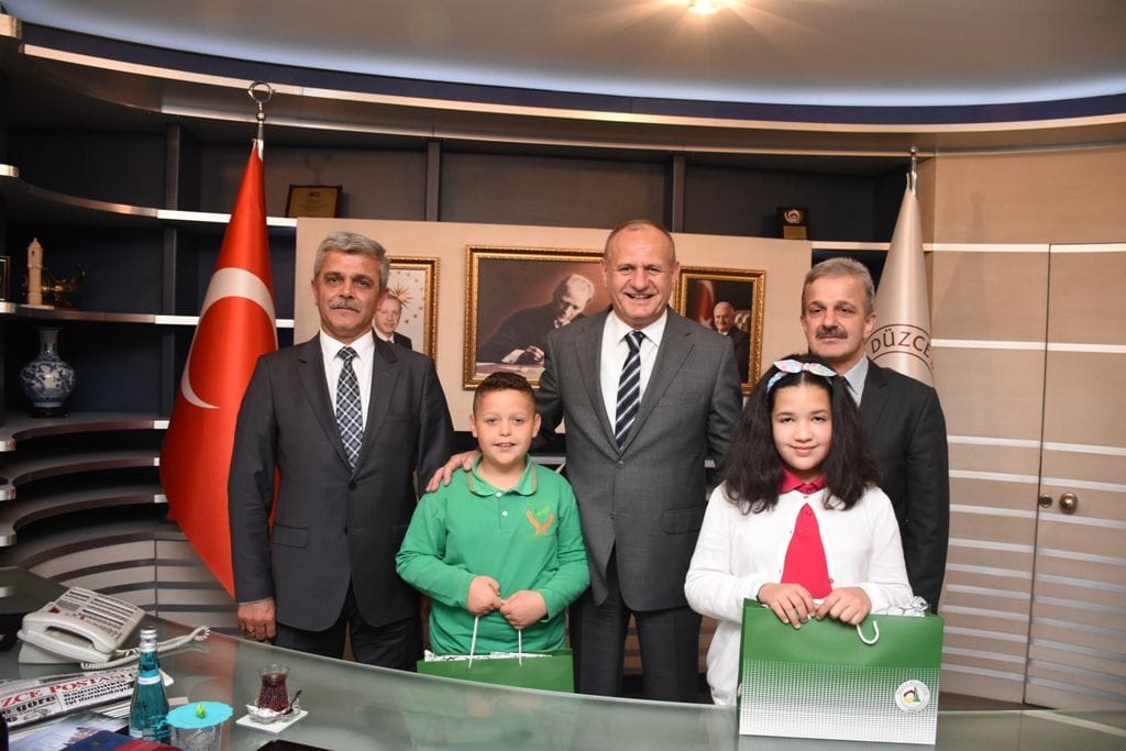 BAŞKAN KELEŞ KOLTUĞUNU DEVRETTİ