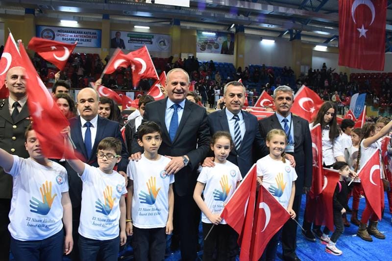 23 NİSAN GURURLA KUTLANDI