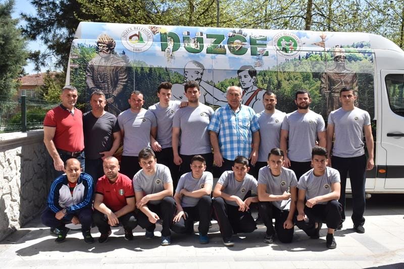 GÜREŞÇİLER ANTALYAYA GİDİYOR