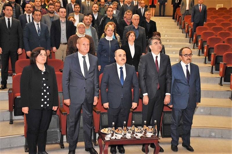 YEREL YÖNETİMLERE EĞİTİM PROGRAMI BAŞLIYOR