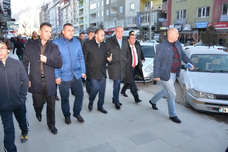 HAKKARİ'DE STK'LARLA İFTAR