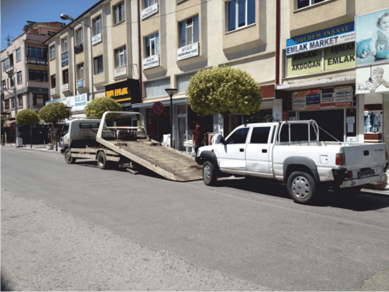 PARK EDEN ARAÇLAR ÇEKİLECEK