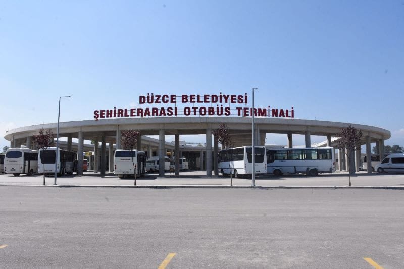 HİÇBİR YOLCU MAĞDUR EDİLMİYOR