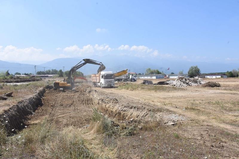 ŞIRALIK SPOR KOMPLEKSİ İÇİN TEMEL ATILDI
