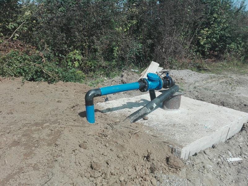 SU BORULARI DEĞİŞTİRİLİYOR