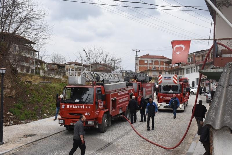450 YANGINA MÜDAHALE EDİLDİ