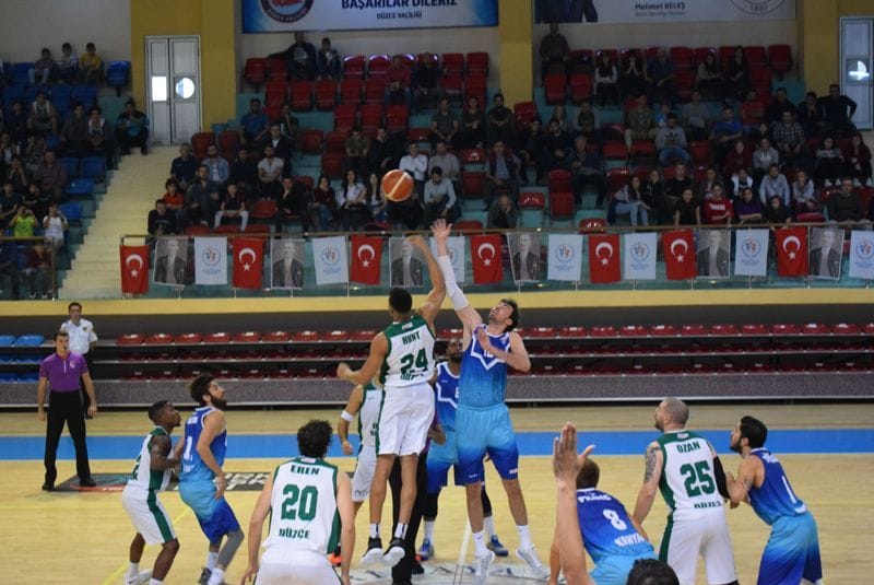 BASKETBOLDA ŞANSIZ YENİLGİ