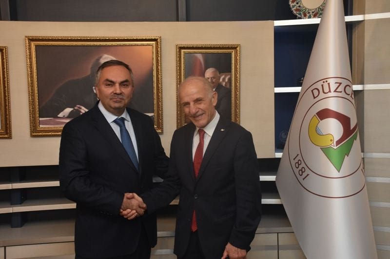 KAMACI’DAN BAŞKAN AY’A ZİYARET