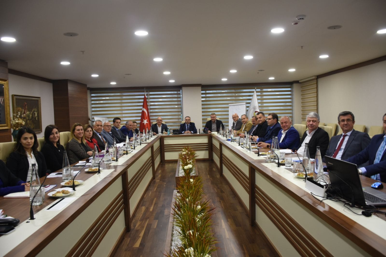 YENİ YÖNETİMİN İLK KOORDİNASYONU YAPILDI