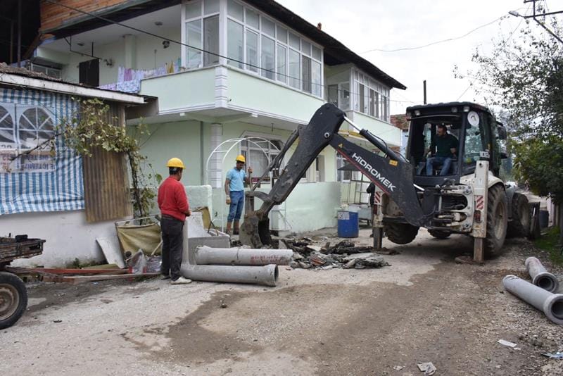 EKİPLER MAHALELERDE ÇALIŞMAYA DEVAM EDİYOR