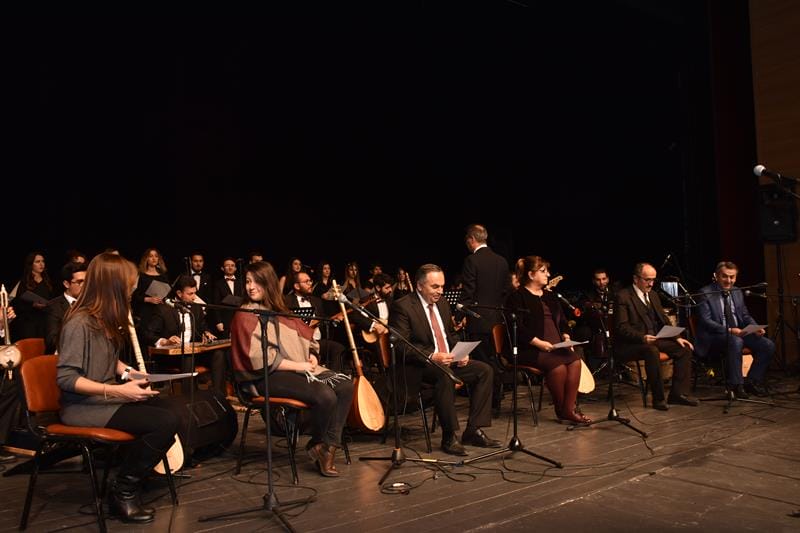 ÖĞRETMENLER İÇİN ANILARDA TÜRKÜLER