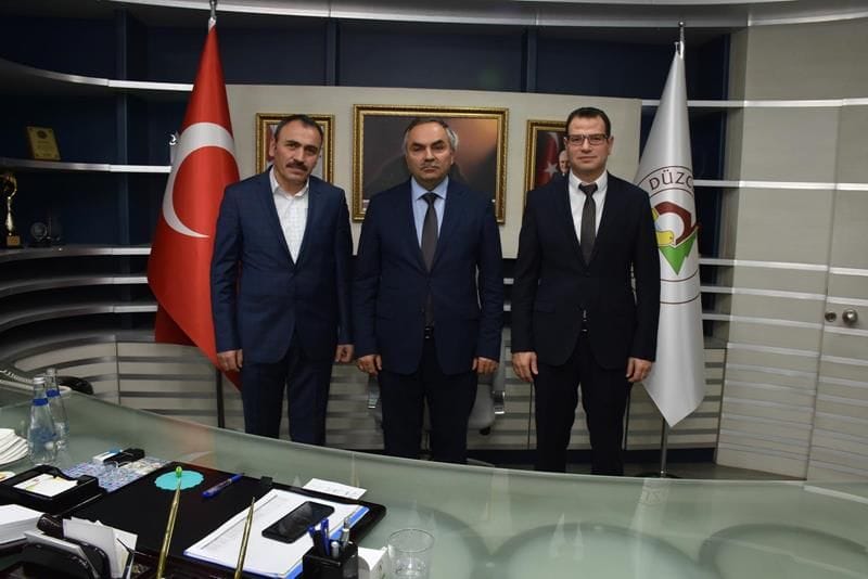 “SATRANÇ ÇOK YÖNLÜ DÜŞÜNMEYİ TEŞVİK EDER”