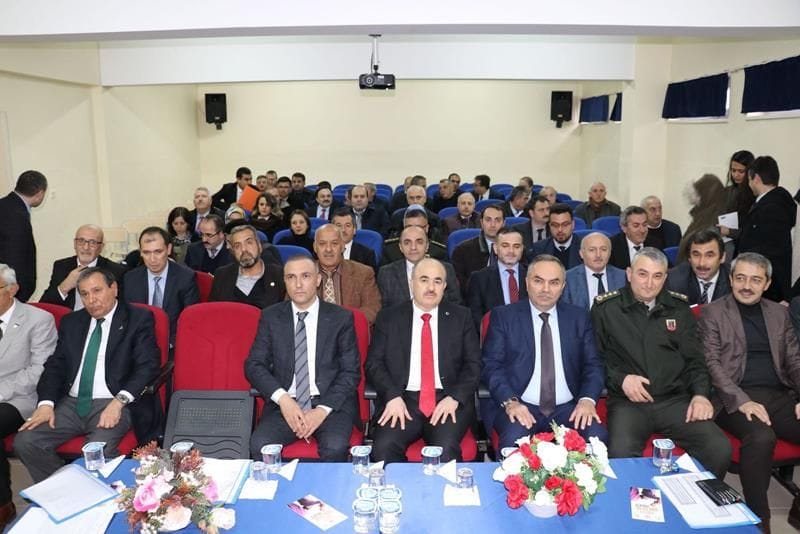 BAŞKAN AY BAĞIMLILIKLA MÜCADELE TOPLANTISINA KATILDI
