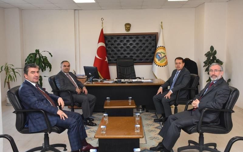 BAŞKAN AY İL GENEL MECLİSİNE MİSAFİR OLDU