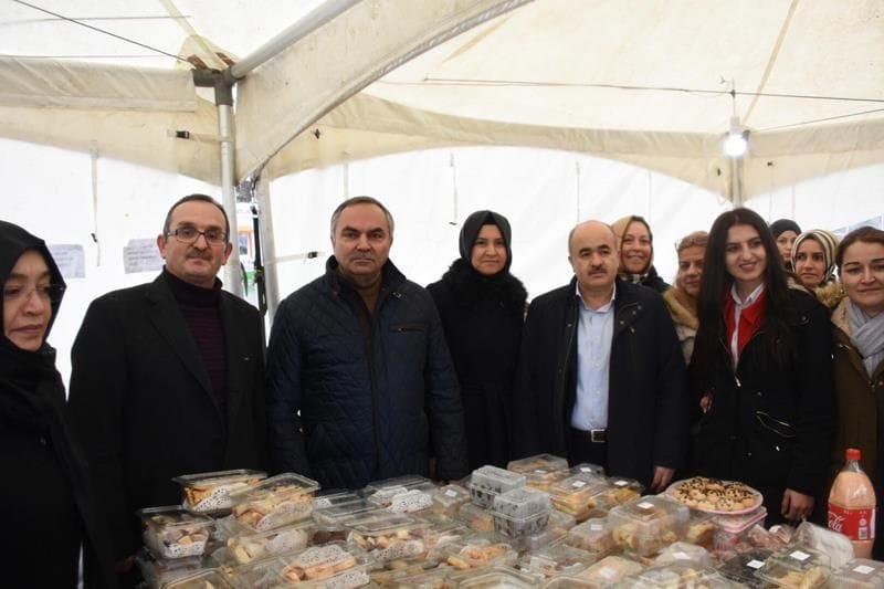 DÜZCELİLER SOĞUK HAVAYA ALDIRMADI