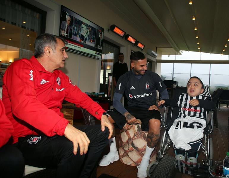 BEŞİKTAŞ TAKTİĞİ ONDAN ALDI