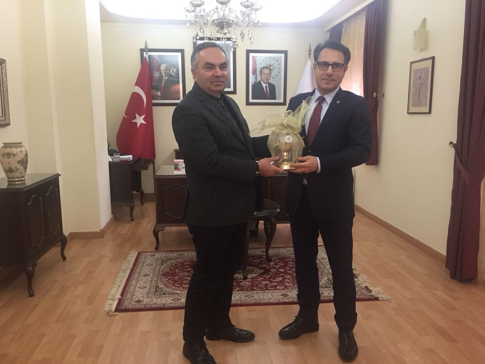 MAKEDONYA’DA ÖNEMLİ GÖRÜŞMELER