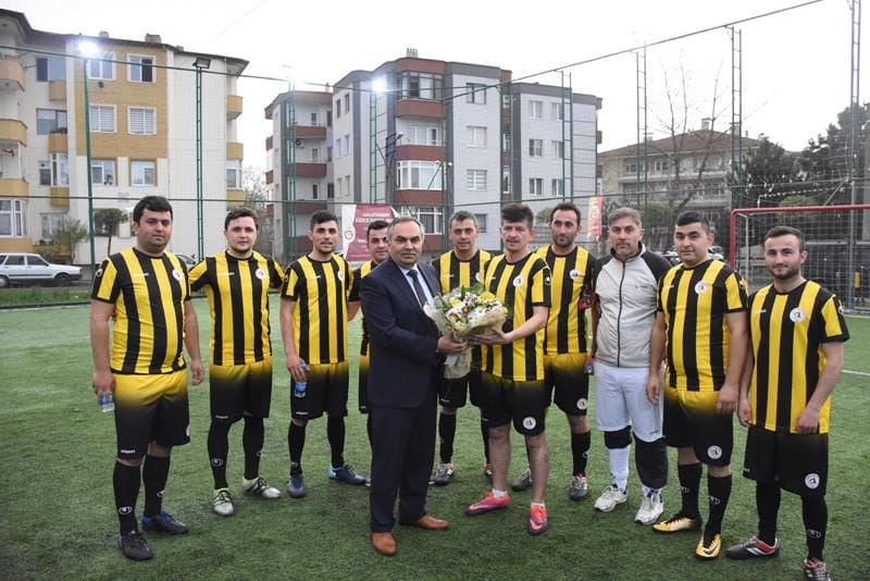 BAŞLAMA VURUŞU BAŞKANDAN
