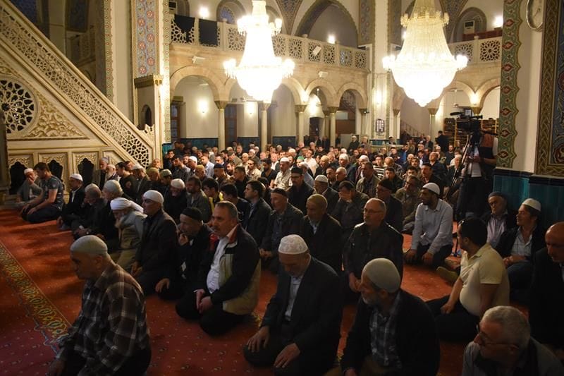 VATANDAŞLARIN MİRACINI KUTLADILAR