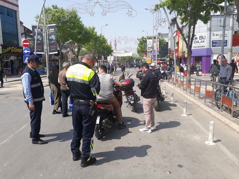 İSTANBUL CADDESİNDE DENETİMLER SIKLAŞTIRILDI