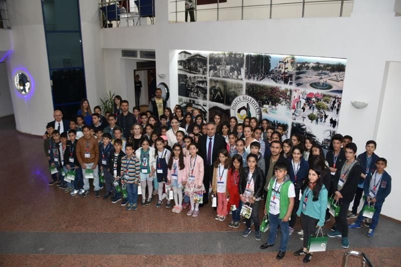YÜKSEKOVALI ÇOCUKLARDAN PROTOKOLE ZİYARET
