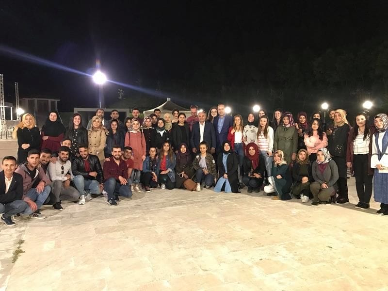 BAŞKAN AY KİLİSLİ ÖĞRENCİLERLE BULUŞTU