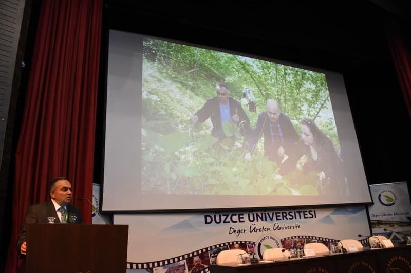“DÜZCENİN OTLARI SAĞLIK HAZİNESİDİR”