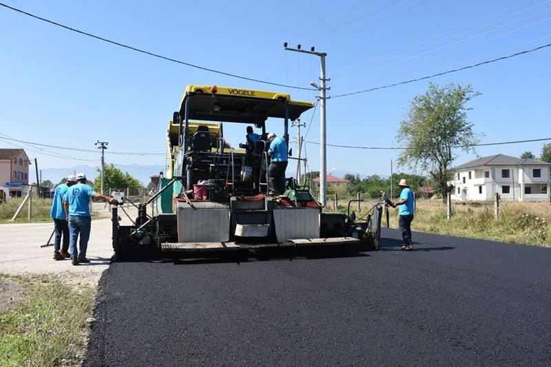 ARAPÇİFTLİĞİ ASFALTINA KAVUŞTU
