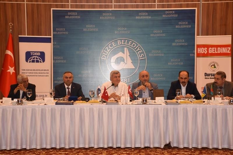 TÜRK DÜNYASI BAŞKANLARI DÜZCE’DE TOPLANDI