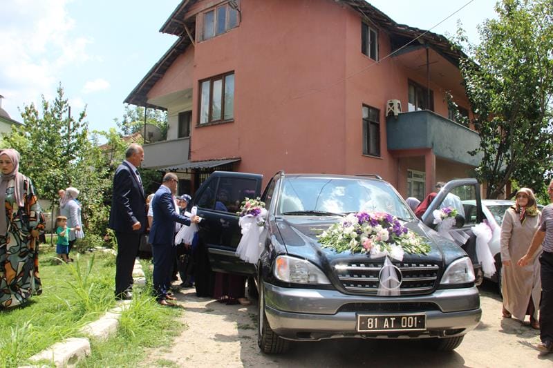 BAŞKAN AY MAKAM ARACINI TAHSİS ETTİ