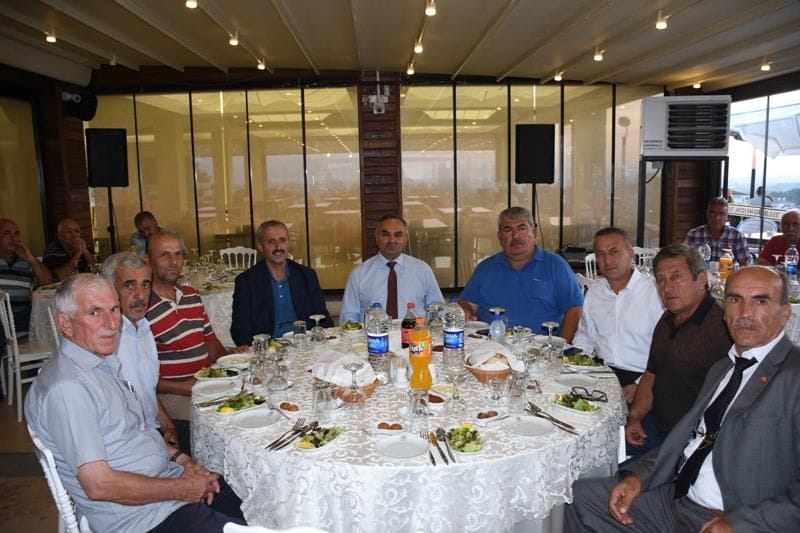 BAŞKAN AY MUHTARLARLA BULUŞTU