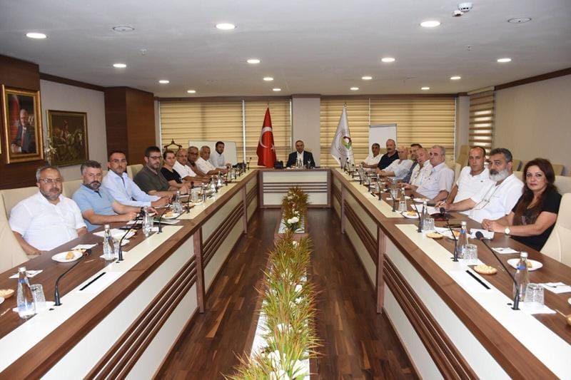 MUHTARLARLA TEK TEK GÖRÜŞTÜ