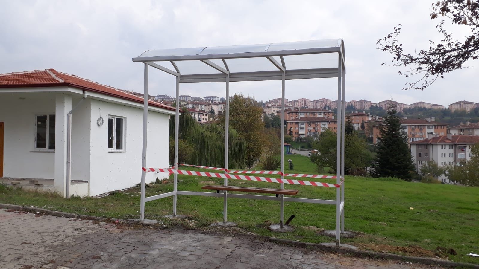 DURAK MONTAJI ÇALIŞMALARI BAŞLADI